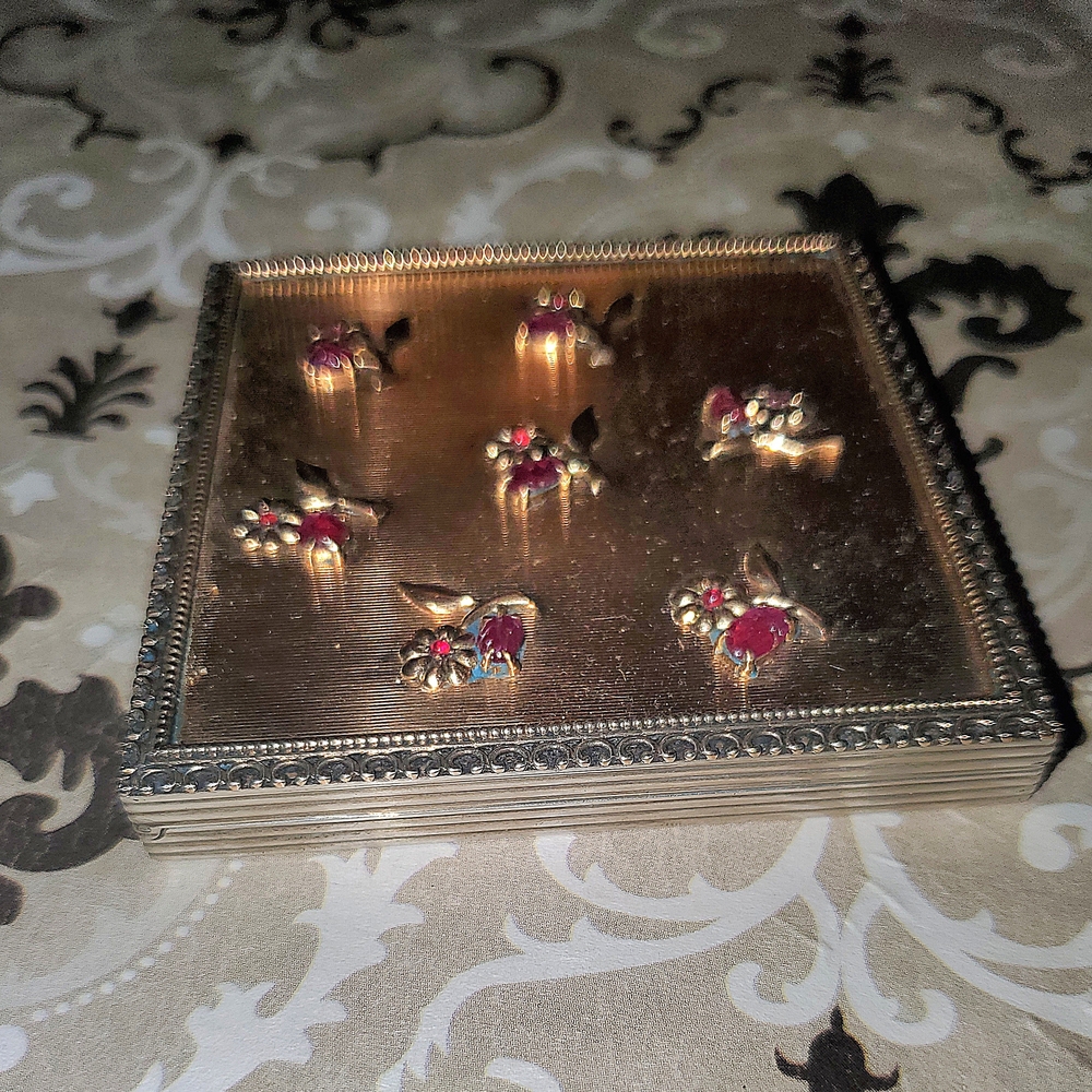 Vintage Silver  poudrier Carre Compact Ruby Flurette Cabochons